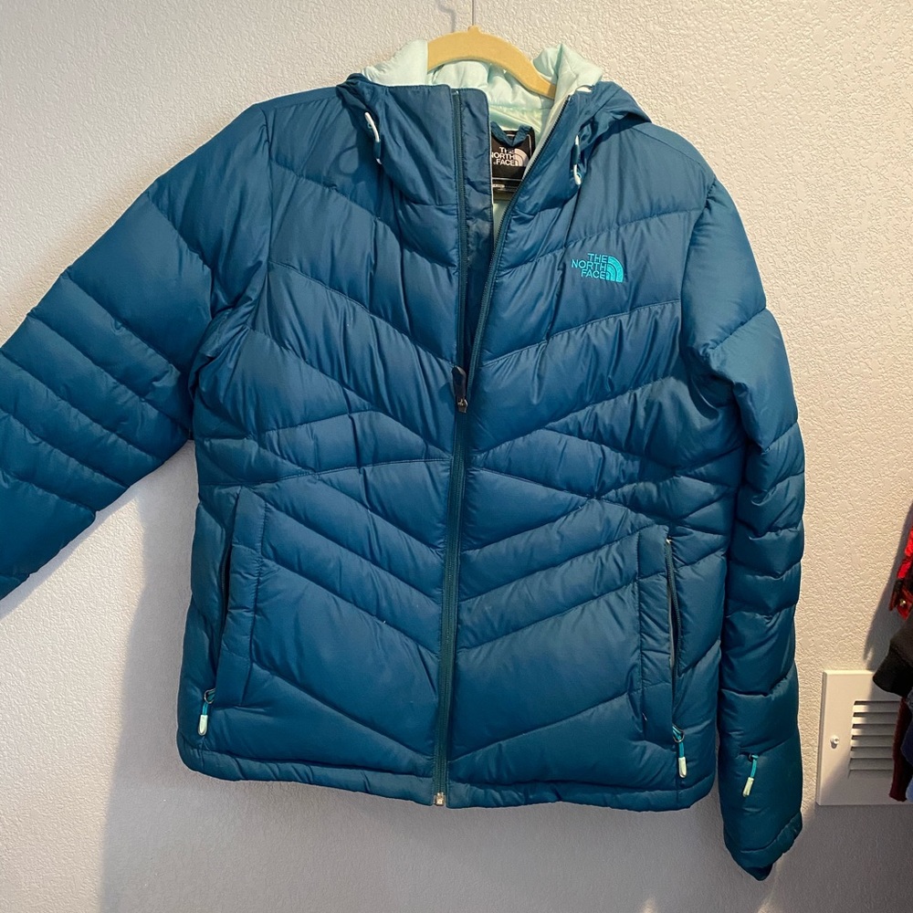 North face puffer jacket
